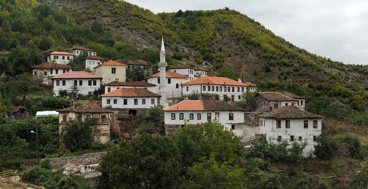 Προκαλεί πάλι με ανάρτηση ο δήμαρχος των Πομακοχωρίων – Εφαρμόζει πολιτική εξαναγκαστικού εκτουρκισμού για τους πολίτες